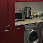 Bakirkoey Merkezde 2+1 Kendi Evinizdeki Sicaklik