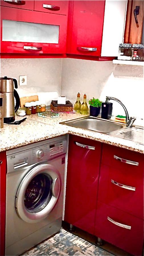 Appartement Bakirkoy Merkezde 2+1 Kendi Evinizdeki Sicaklik